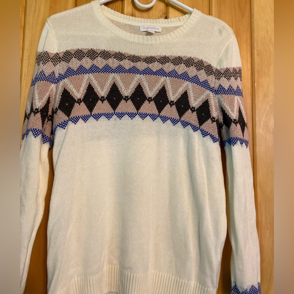 Charter Club Petite Women’s White/Pink/Blue Sweater - Picture 4 of 7